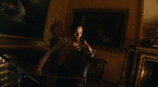 FKA Twigs 'Cellophane - live'