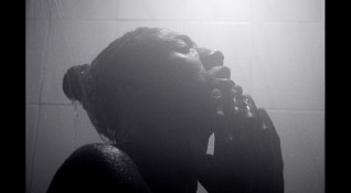 Jorja Smith 'Blue Light'